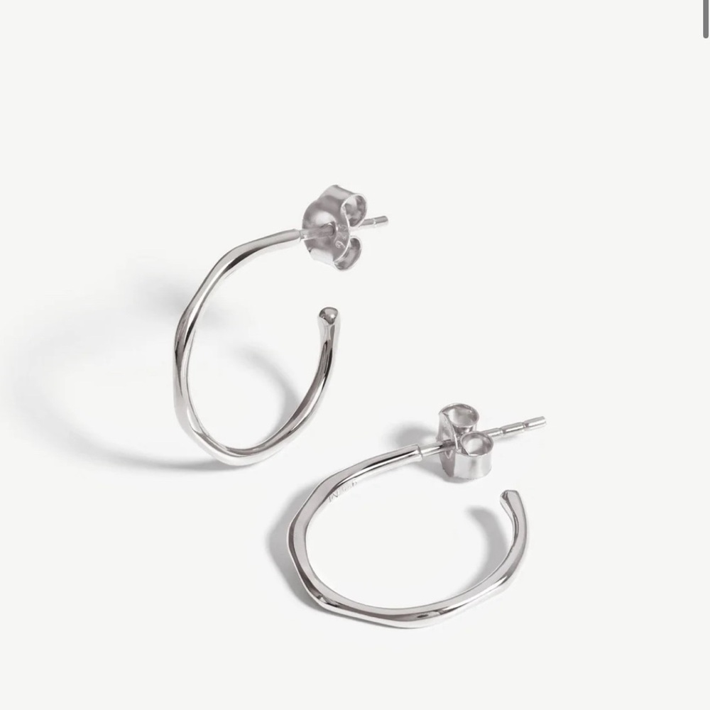 Missoma SMALL MOLTEN HOOP EARRINGS